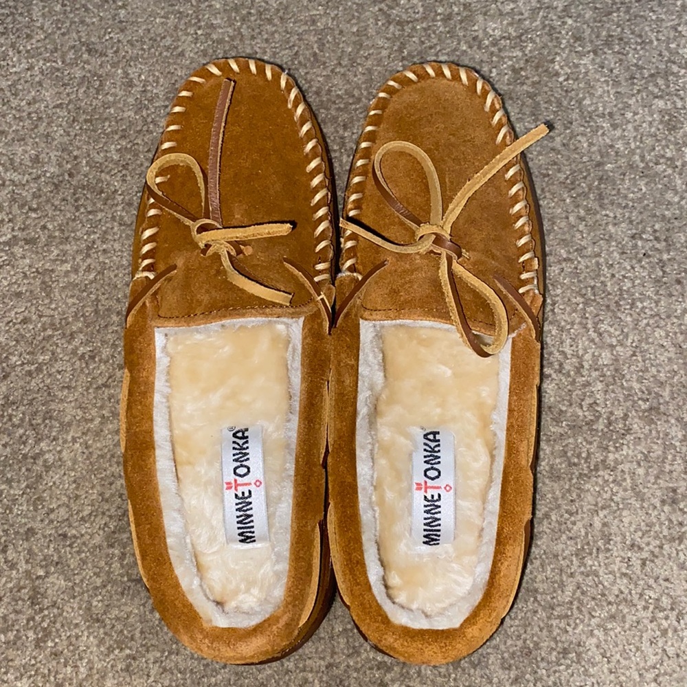 Minnetonka Chestnut Slip On Loafers - NEW W/O TAGS